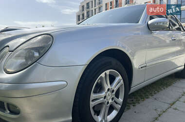Седан Mercedes-Benz E-Class 2005 в 