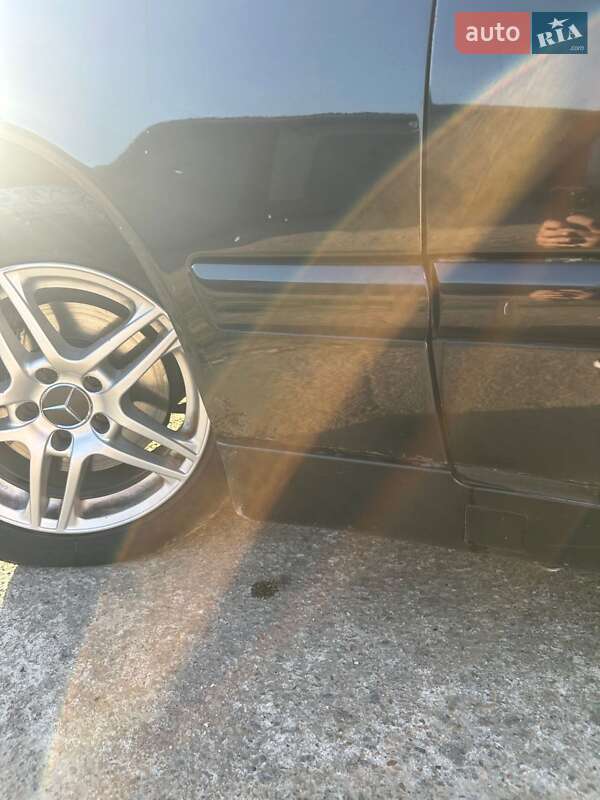 Седан Mercedes-Benz E-Class 2001 в Івано-Франківську фото 24 Седан Mercedes-Benz E-Class 2001 в Івано-Франківську