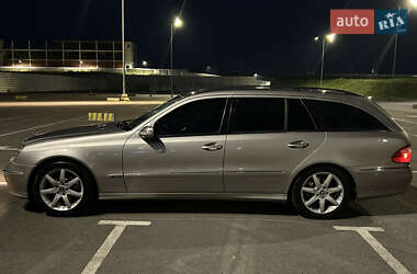 Универсал Mercedes-Benz E-Class 2003 в 