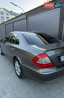 Седан Mercedes-Benz E-Class 2007 в 