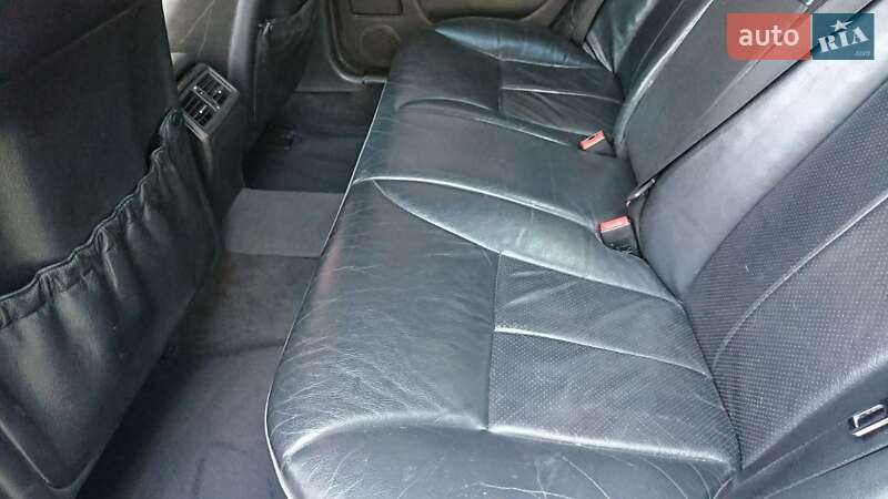 Седан Mercedes-Benz E-Class 2000 в Черкассах