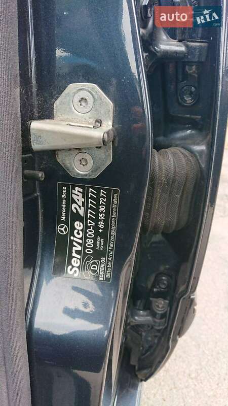 Седан Mercedes-Benz E-Class 2000 в Черкассах