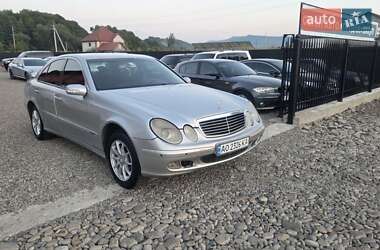 Седан Mercedes-Benz E-Class 2002 в 