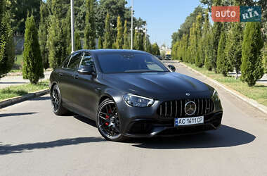 Седан Mercedes-Benz E-Class 2021 в 