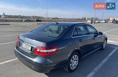 Седан Mercedes-Benz E-Class 2012 в 