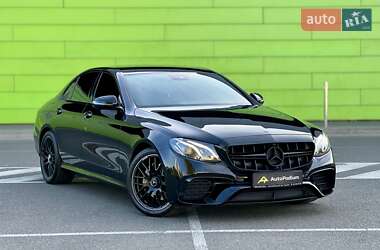 Седан Mercedes-Benz E-Class 2019 в Києві