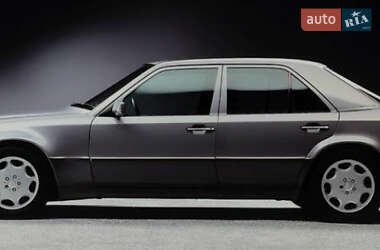 Седан Mercedes-Benz E-Class 1994 в Ізмаїлі