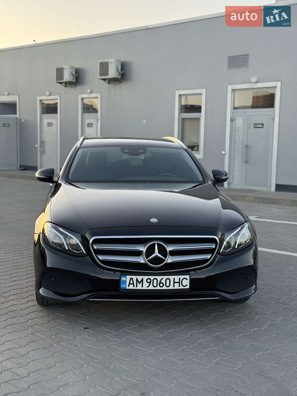 Универсал Mercedes-Benz E-Class 2017 в Каменец-Подольском