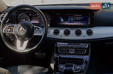 Универсал Mercedes-Benz E-Class 2018 в 