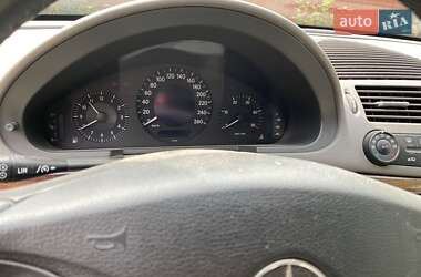 Седан Mercedes-Benz E-Class 2003 в 