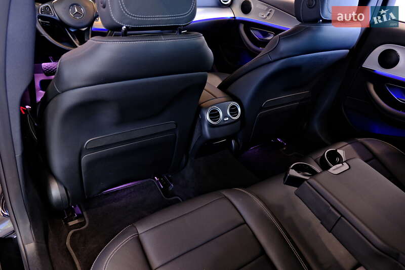 Седан Mercedes-Benz E-Class 2017 в Одессе фото 54 Седан Mercedes-Benz E-Class 2017 в Одессе