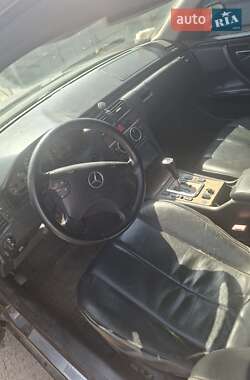 Седан Mercedes-Benz E-Class 2000 в 