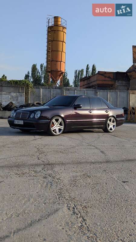 Седан Mercedes-Benz E-Class 1998 в Запорожье