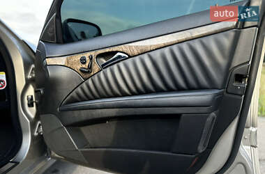 Седан Mercedes-Benz E-Class 2007 в 