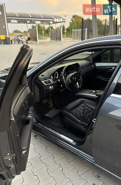 Седан Mercedes-Benz E-Class 2013 в 