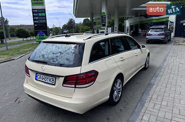 Універсал Mercedes-Benz E-Class 2015 в  фото 3 Універсал Mercedes-Benz E-Class 2015 в