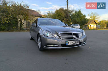 Седан Mercedes-Benz E-Class 2012 в Івано-Франківську