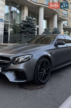 Седан Mercedes-Benz E-Class 2018 в 