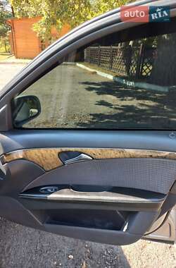 Седан Mercedes-Benz E-Class 2004 в 