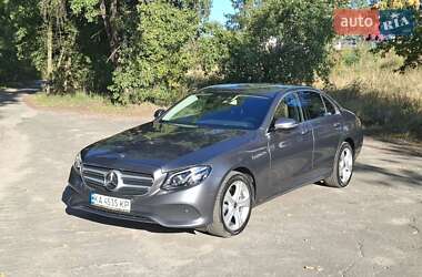 Седан Mercedes-Benz E-Class 2018 в 