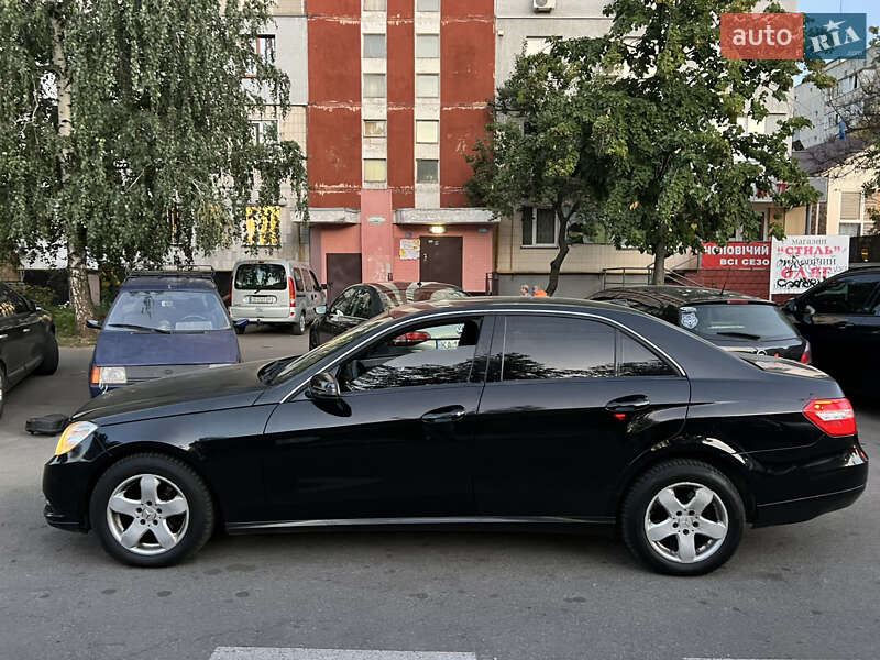 Mercedes-Benz E-Class 2010