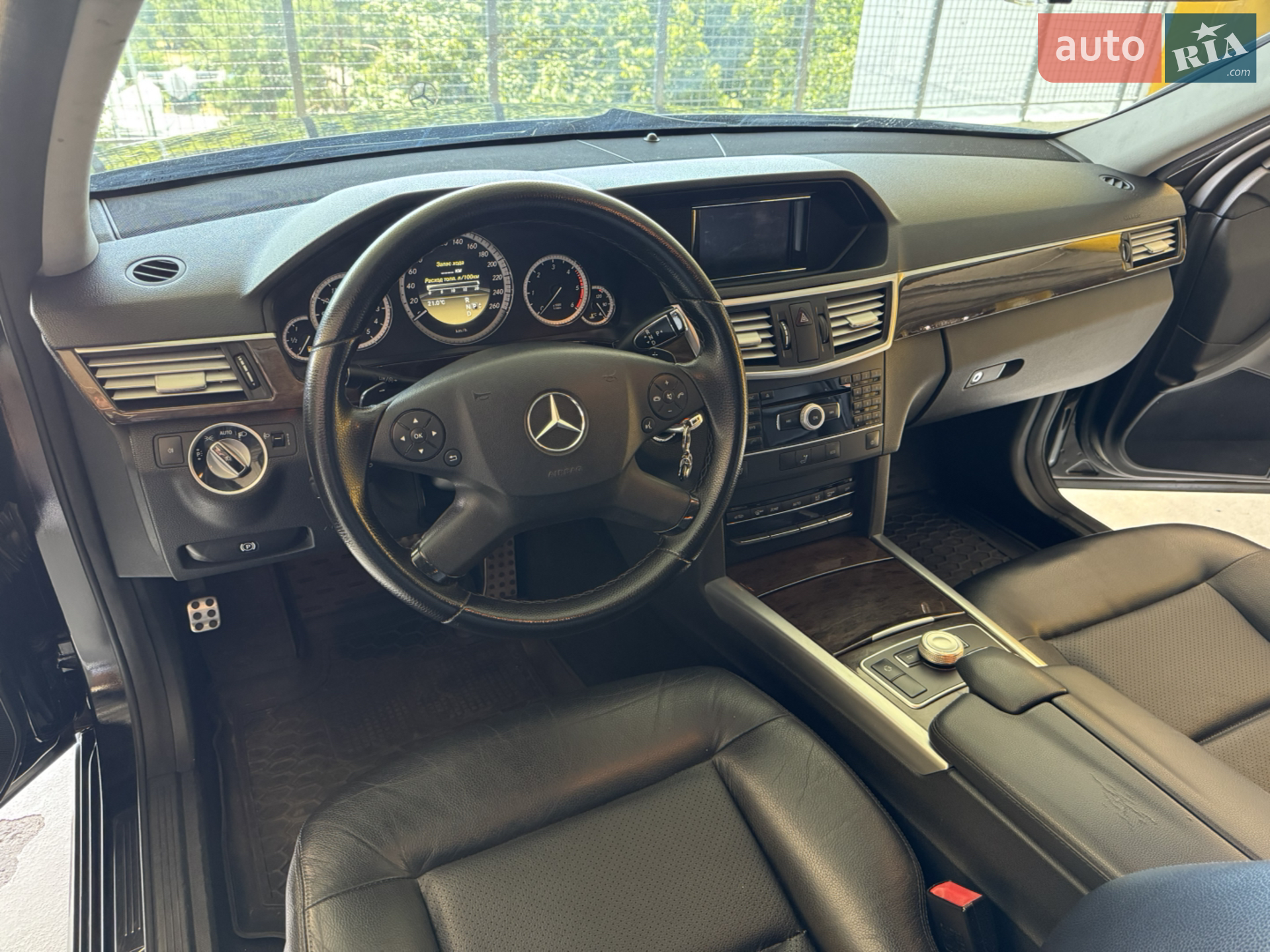 2012 Mercedes-Benz E-klasse - мініатюра 26