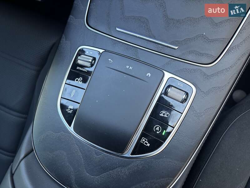 Седан Mercedes-Benz E-Class 2022 в Киеве