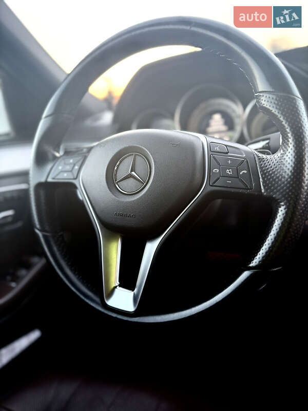 Универсал Mercedes-Benz E-Class 2016 в Чубинском