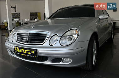 Седан Mercedes-Benz E-Class 2002 в 