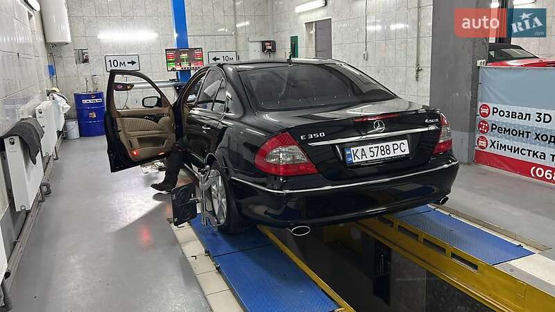 Седан Mercedes-Benz E-Class 2008 в Киеве фото 2 Седан Mercedes-Benz E-Class 2008 в Киеве