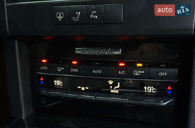 Седан Mercedes-Benz E-Class 2010 в 