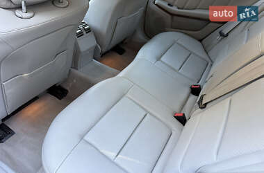 Седан Mercedes-Benz E-Class 2011 в 