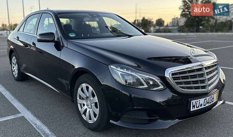 Седан Mercedes-Benz E-Class 2013 в Киеве