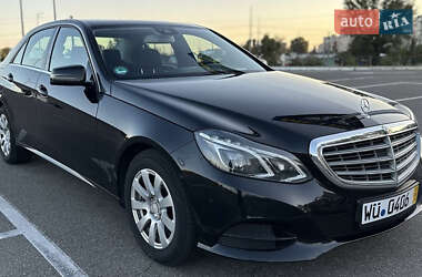 Седан Mercedes-Benz E-Class 2013 в 