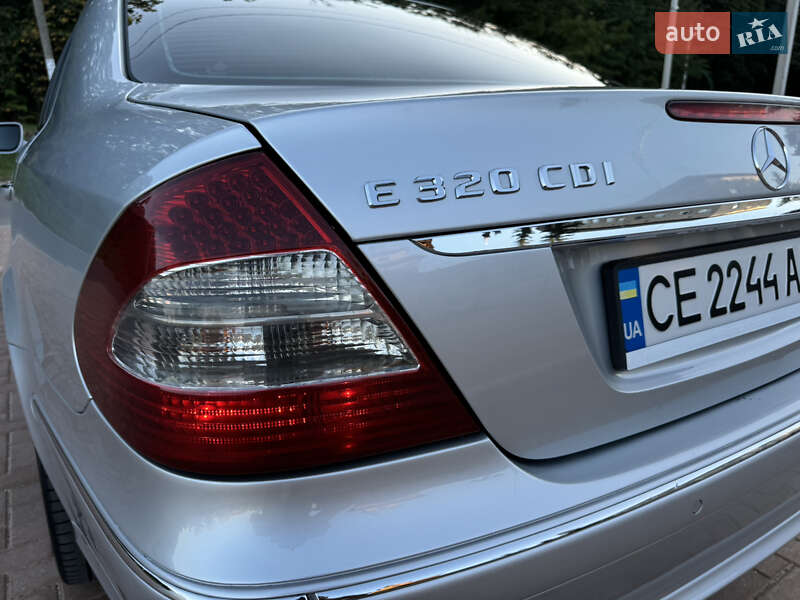 Седан Mercedes-Benz E-Class 2008 в Новоднестровске