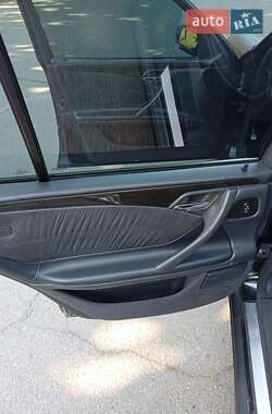 Универсал Mercedes-Benz E-Class 2002 в 
