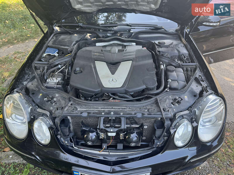 Седан Mercedes-Benz E-Class 2008 в Дрогобичі