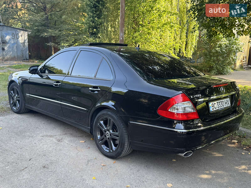 Седан Mercedes-Benz E-Class 2008 в Дрогобичі
