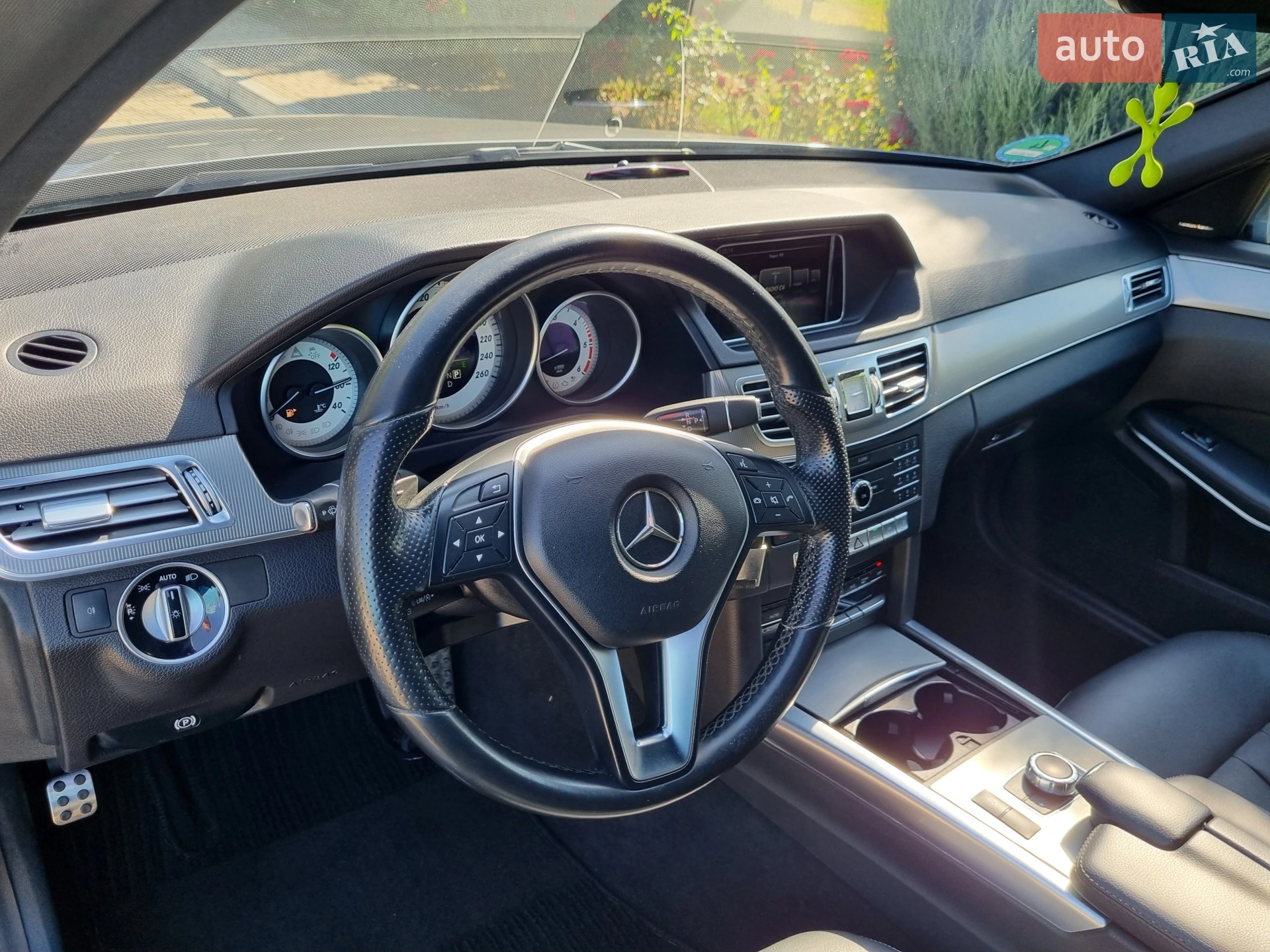 2015 Mercedes-Benz E-klasse - мініатюра 16