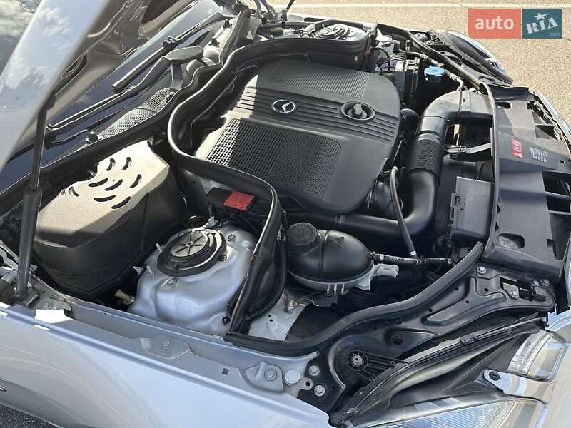 Седан Mercedes-Benz E-Class 2010 в Киеве