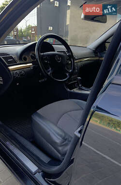 Седан Mercedes-Benz E-Class 2007 в 