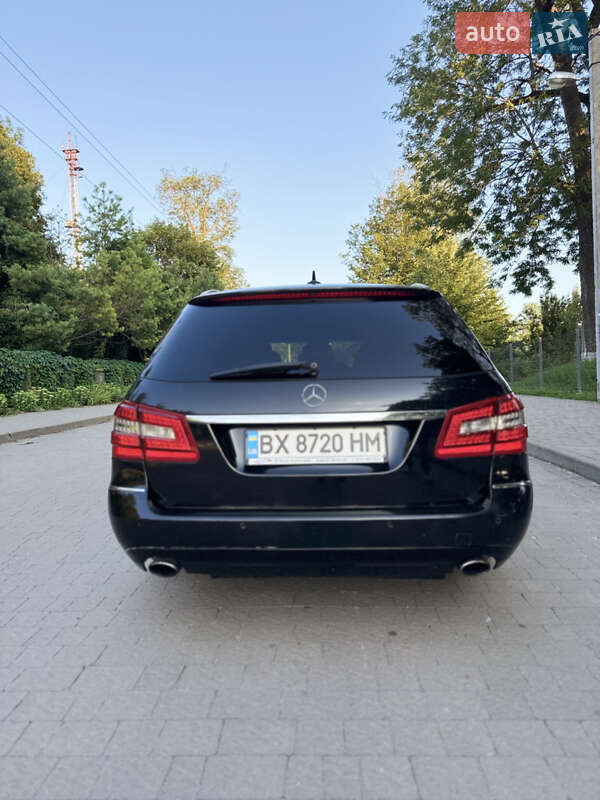 Универсал Mercedes-Benz E-Class 2011 в Городке фото 14 Универсал Mercedes-Benz E-Class 2011 в Городке