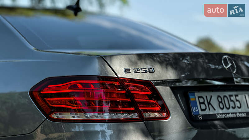 Седан Mercedes-Benz E-Class 2015 в Ровно фото 15 Седан Mercedes-Benz E-Class 2015 в Ровно
