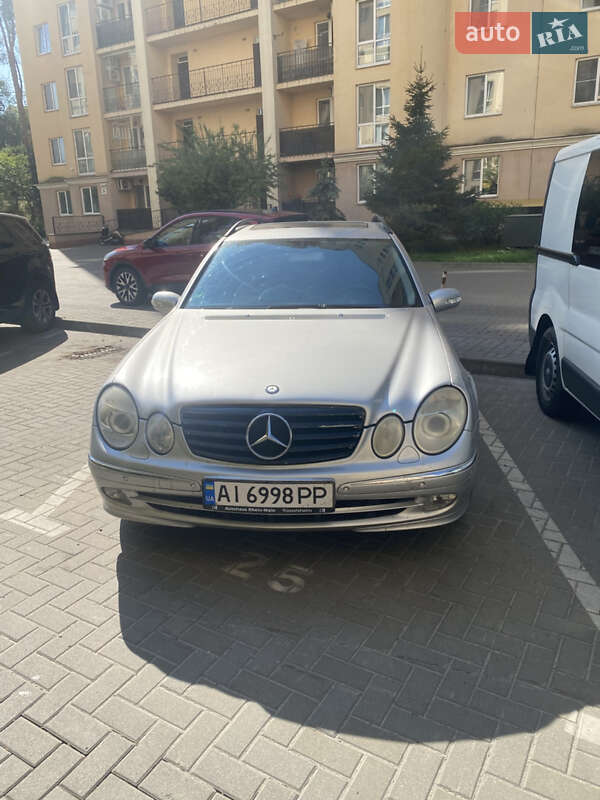 Mercedes-Benz E-Class 2003