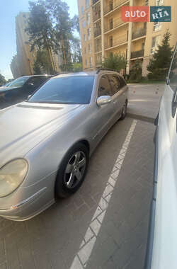 Універсал Mercedes-Benz E-Class 2003 в 