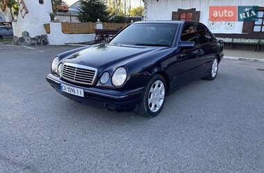 Седан Mercedes-Benz E-Class 1998 в Смеле