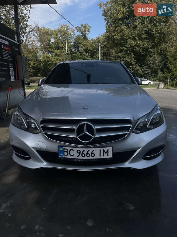 Mercedes-Benz E-Class 2015