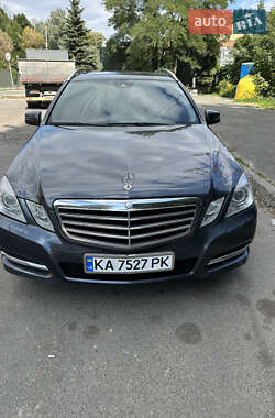 Универсал Mercedes-Benz E-Class 2011 в Киеве