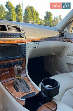 Седан Mercedes-Benz E-Class 2006 в 