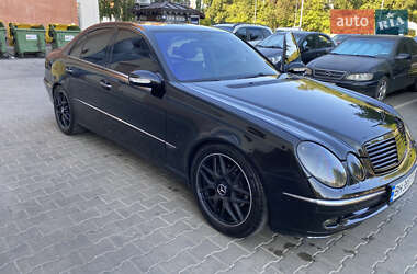Седан Mercedes-Benz E-Class 2005 в Одессе